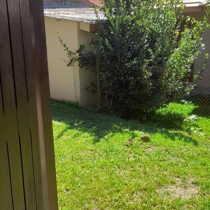 كانيلا Casa Ampla Com Lareira E Churrasqueira المظهر الخارجي الصورة