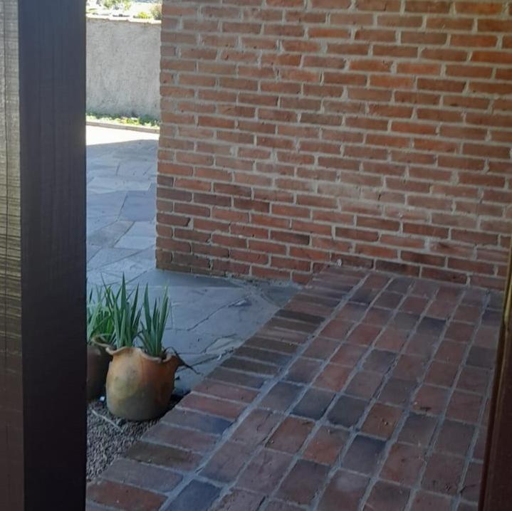 كانيلا Casa Ampla Com Lareira E Churrasqueira المظهر الخارجي الصورة